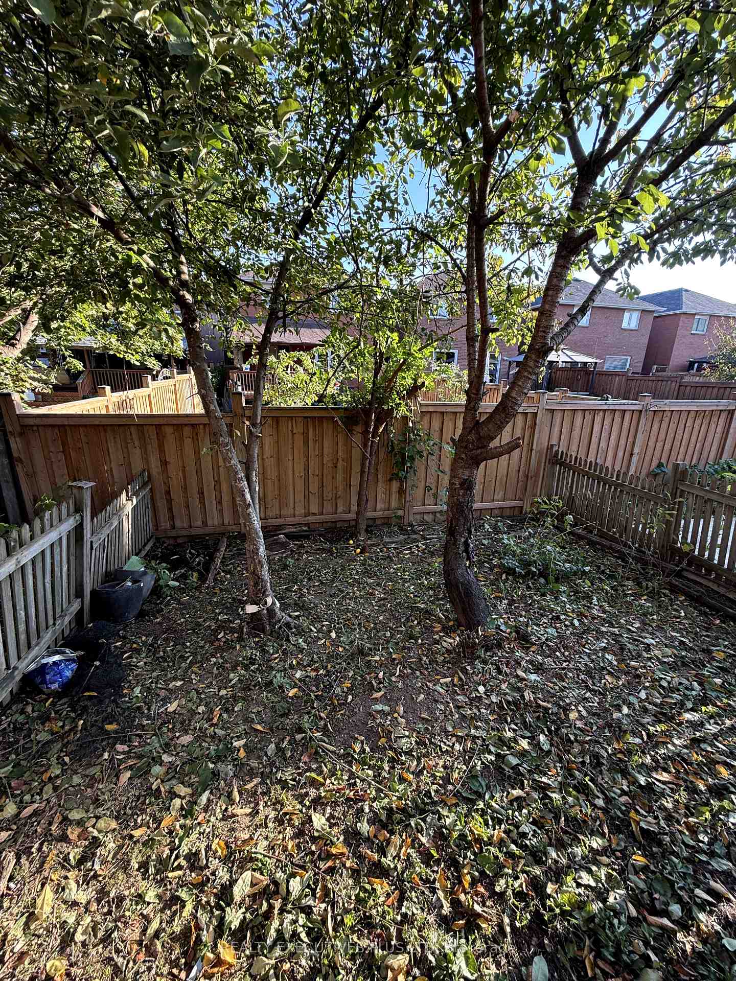 Photo 37 of 55 Ravenscliffe Court, Brampton, Northwood Park — HOMEH