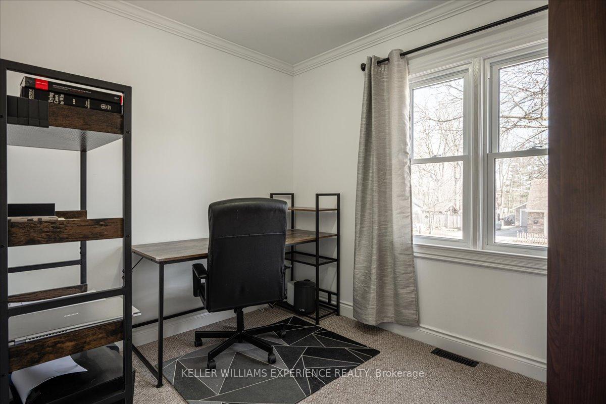 Photo 27 of 46 Grove Street W, Barrie, Queen's Park — HOMEH