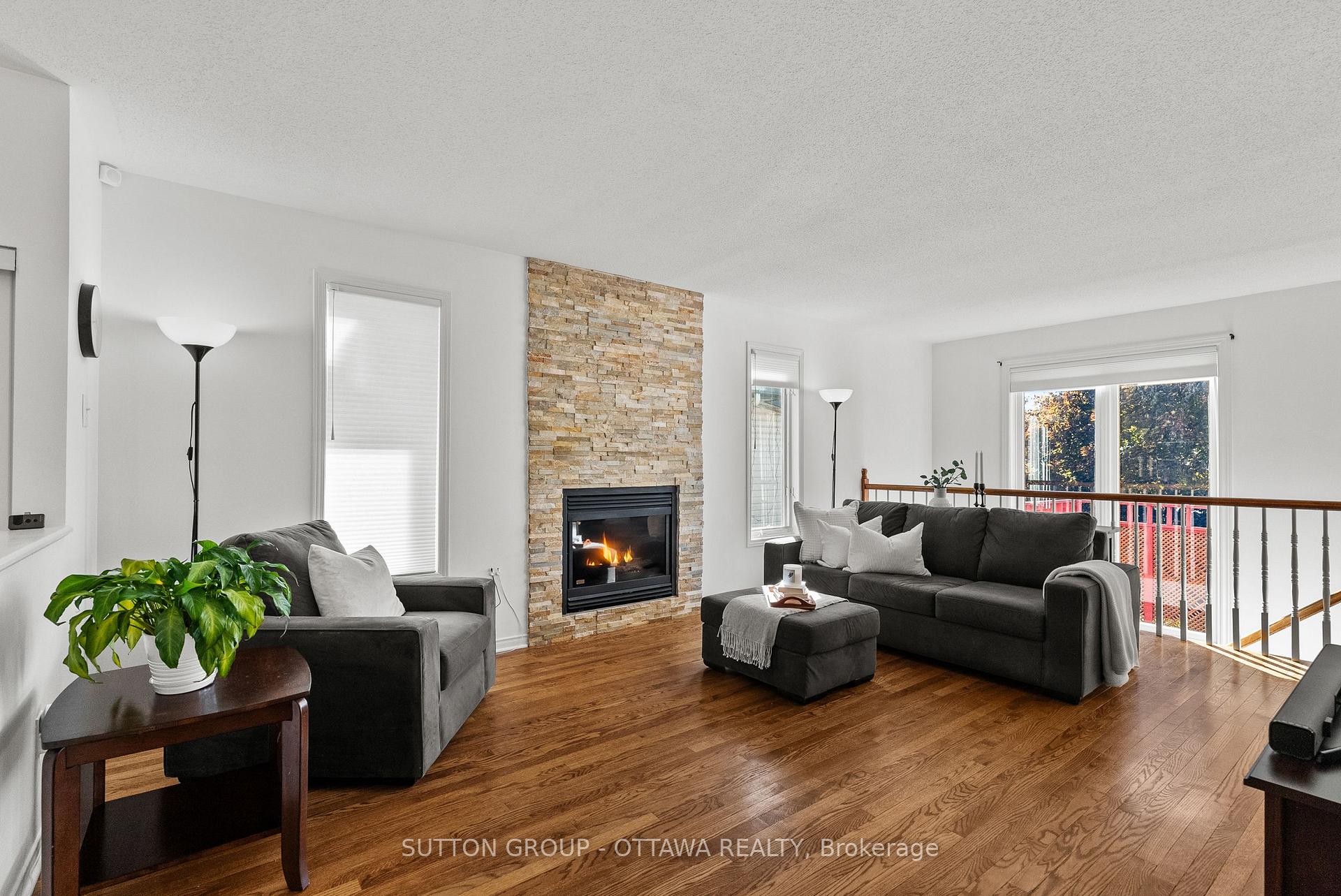 Photo 5 of 168 Crampton Drive, Carleton Place — HOMEH