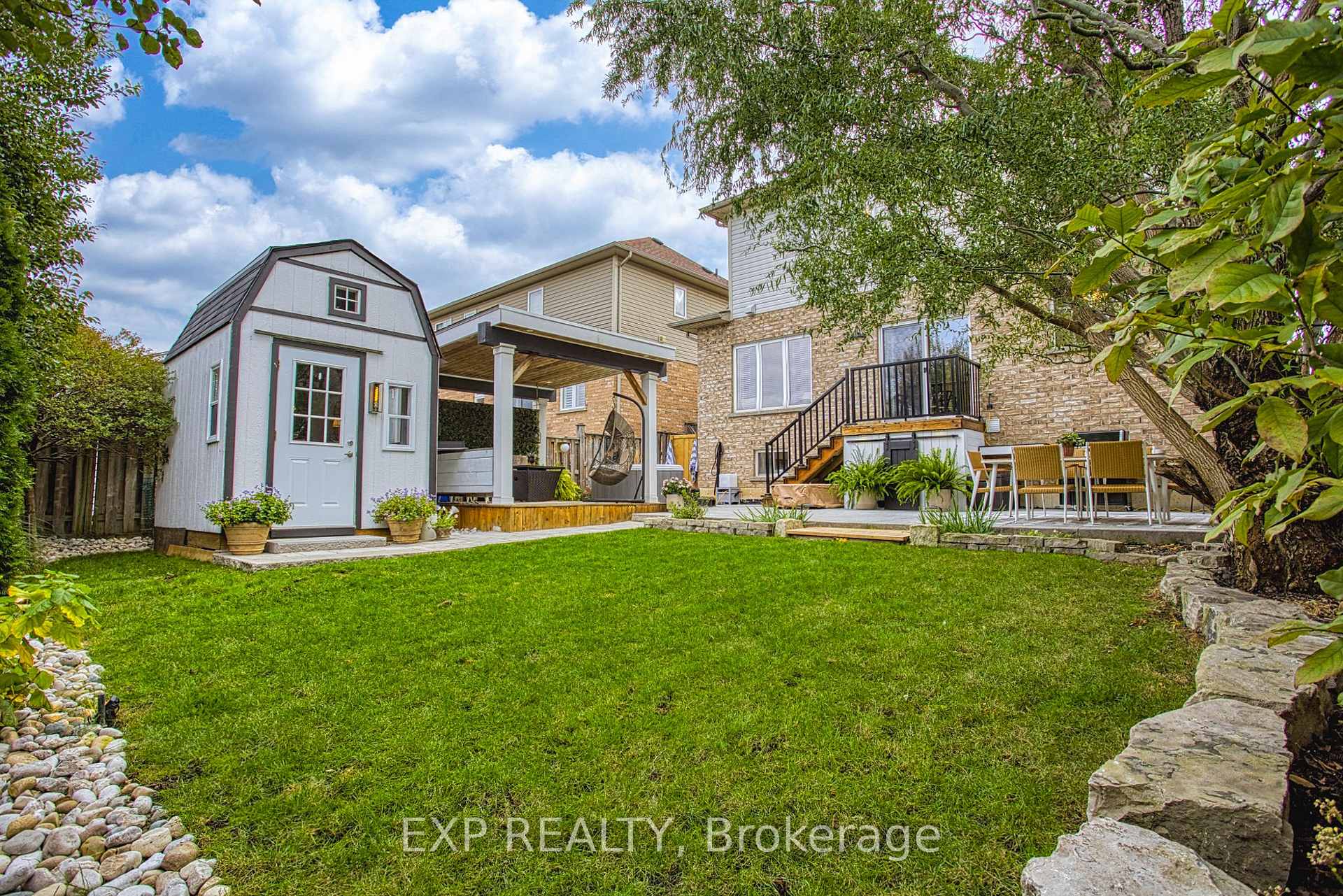 Photo 37 of 265 Montreal Circle, Hamilton, Winona Park — HOMEH