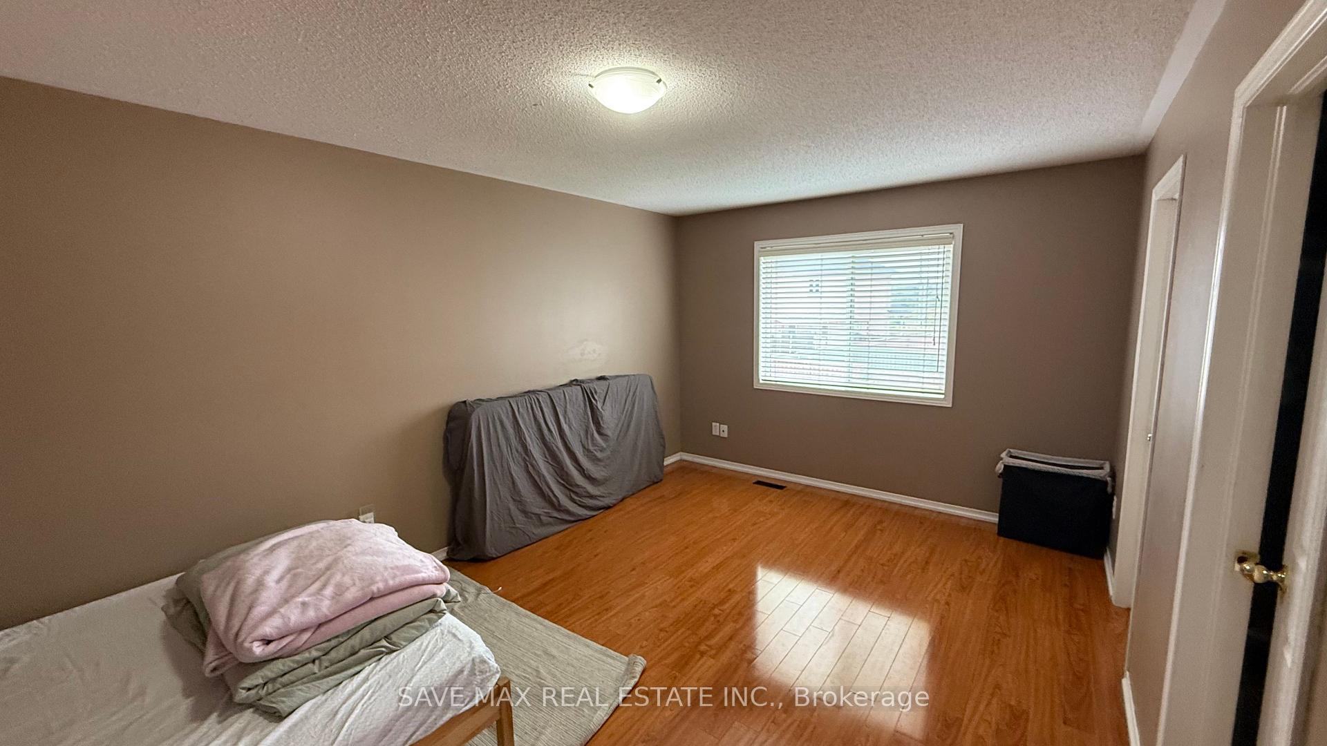 Photo 14 of 98 Sleightholme Crescent, Brampton, Bram East — HOMEH