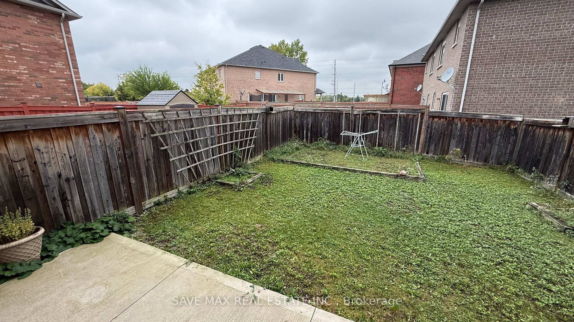 Photo 23 of 98 Sleightholme Crescent, Brampton, Bram East — HOMEH