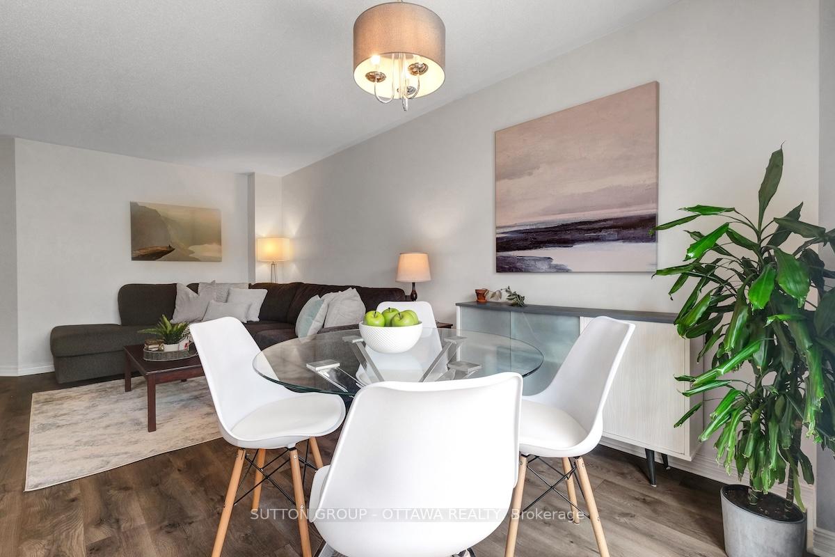 Photo 9 of 199 Markland Crescent, Ottawa, Barrhaven East — HOMEH