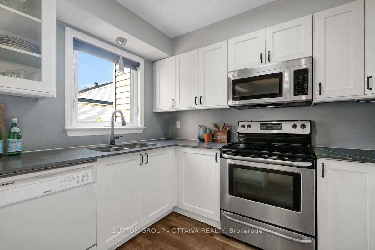 Photo 13 of 199 Markland Crescent, Ottawa, Barrhaven East — HOMEH