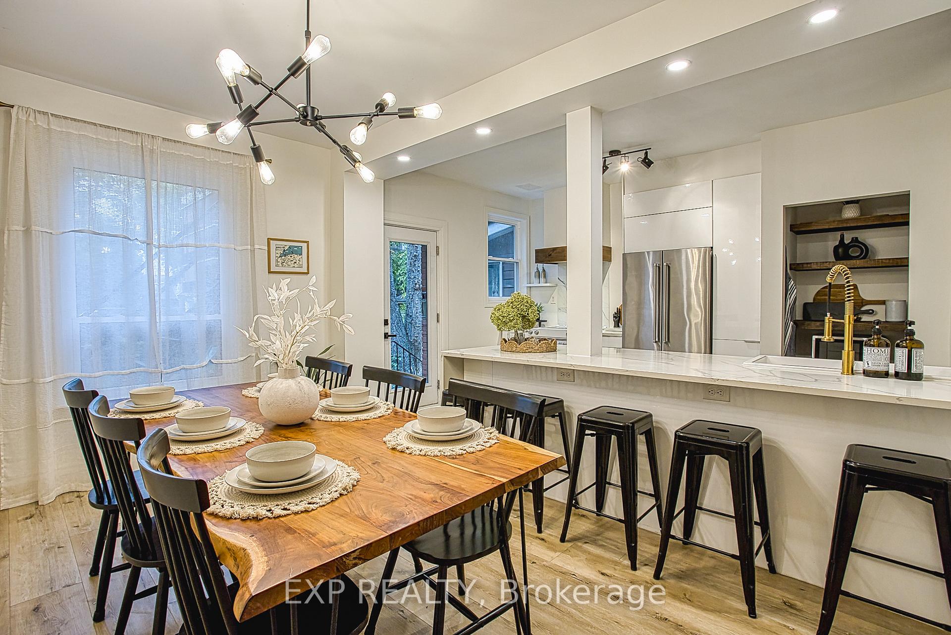 Photo 10 of 176 Emerald Street S, Hamilton, Stinson — HOMEH