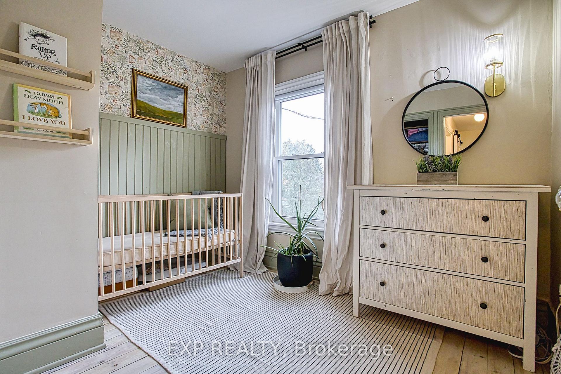 Photo 21 of 176 Emerald Street S, Hamilton, Stinson — HOMEH
