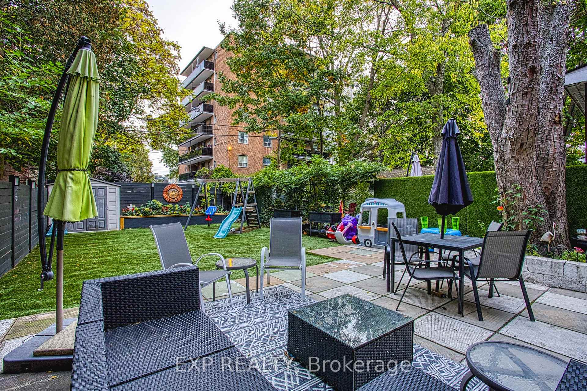 Photo 34 of 176 Emerald Street S, Hamilton, Stinson — HOMEH