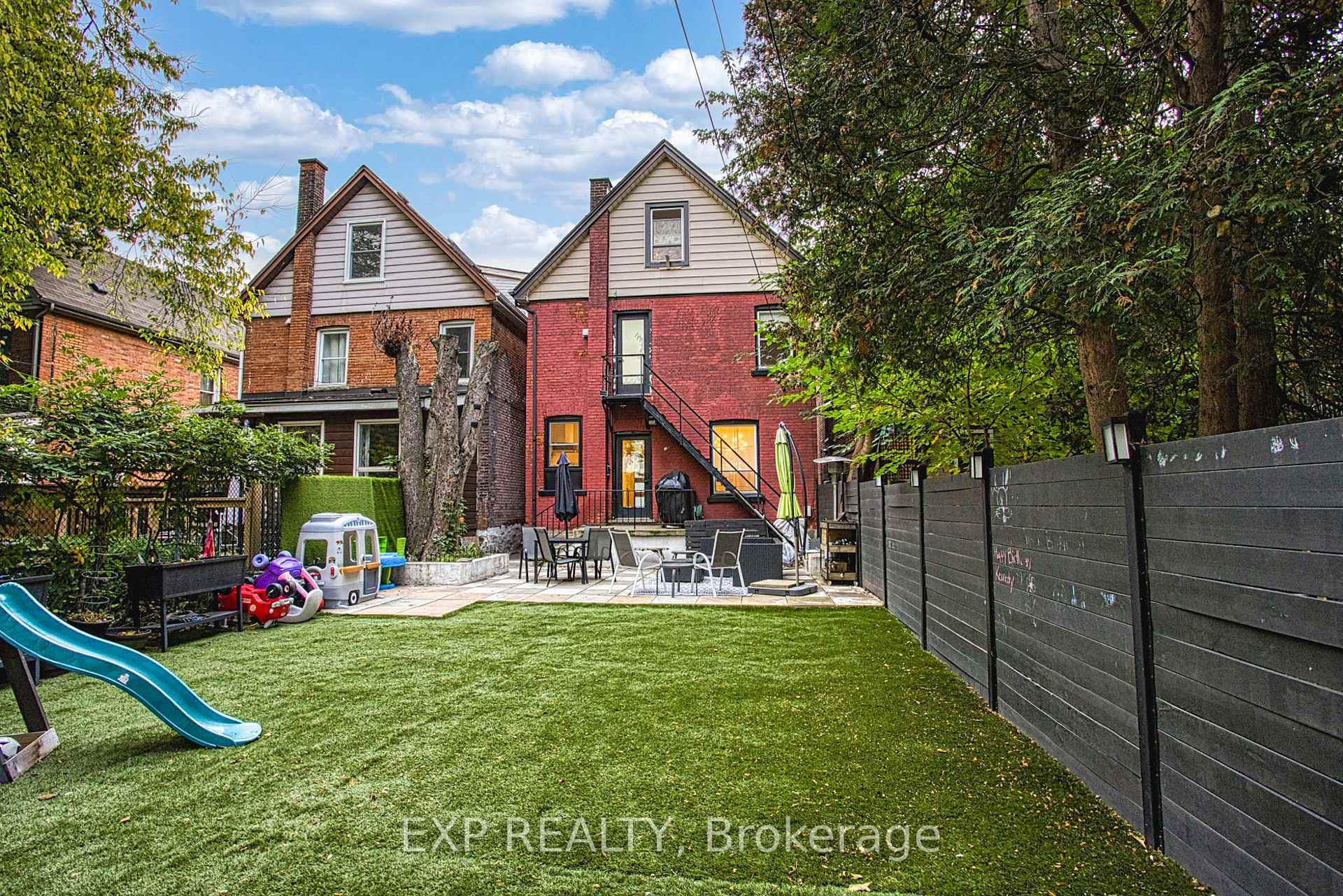 Photo 38 of 176 Emerald Street S, Hamilton, Stinson — HOMEH