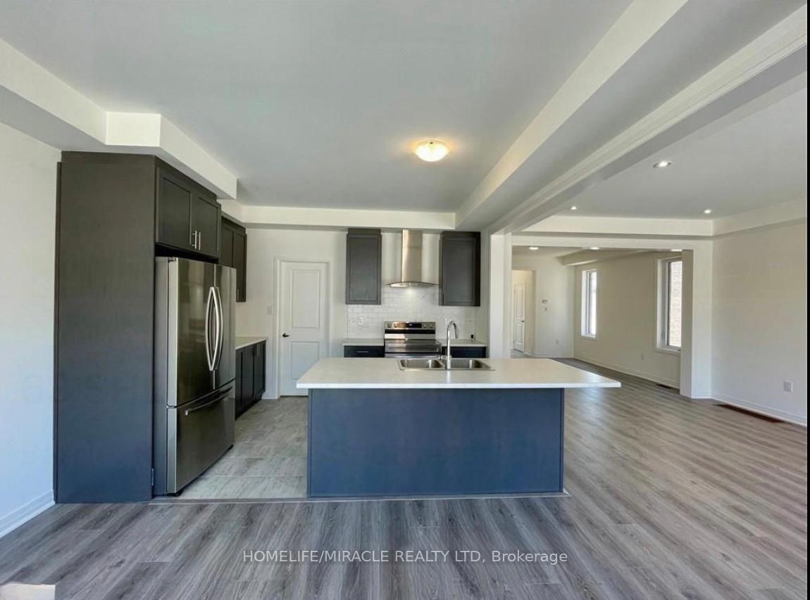 Photo 3 of 63 Shepherd Drive, Barrie, Rural Barrie Southeast — HOMEH