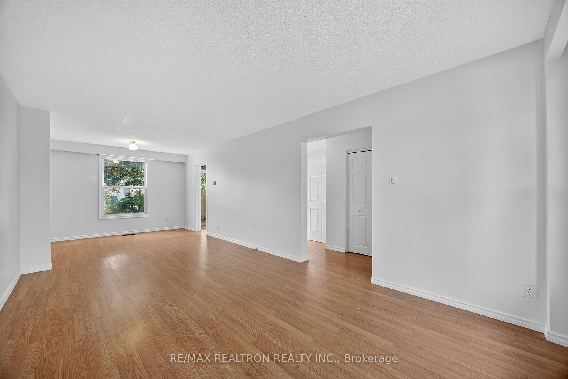 Photo 6 of 125 Daphne Crescent, Barrie, Cundles East — HOMEH