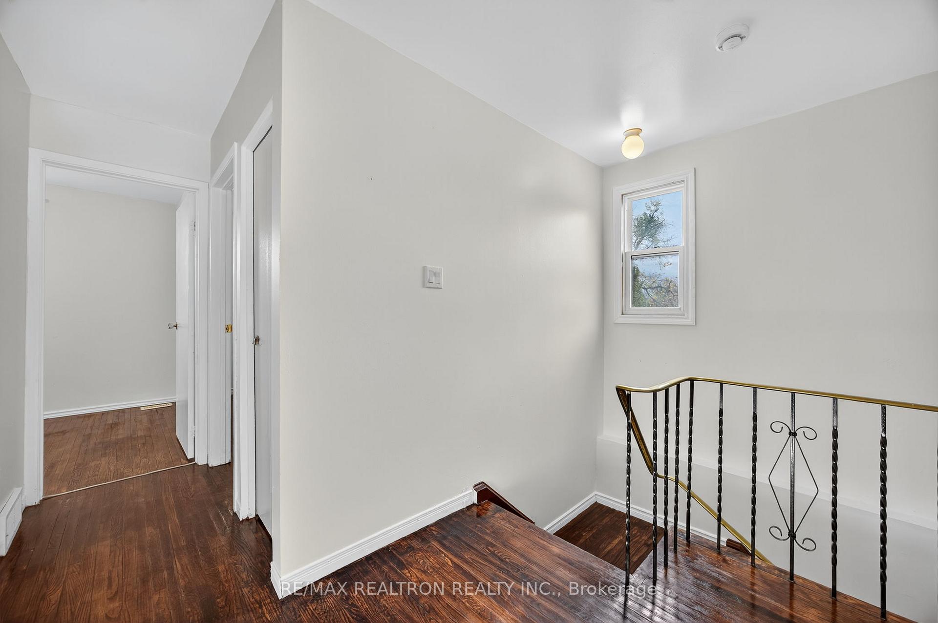 Photo 24 of 125 Daphne Crescent, Barrie, Cundles East — HOMEH