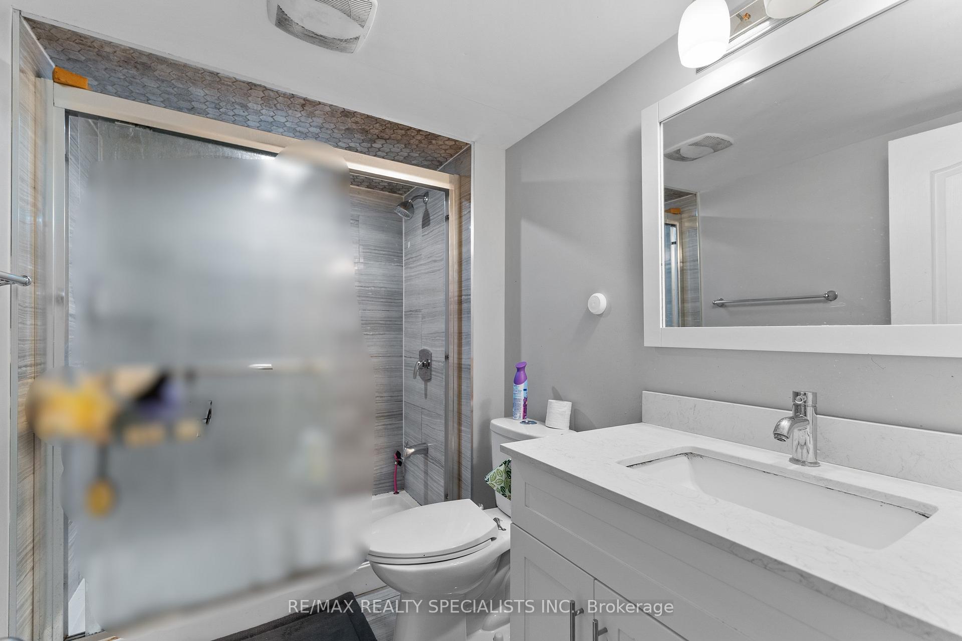 Photo 22 of 60 Vanwood Crescent, Brampton, Vales of Castlemore — HOMEH