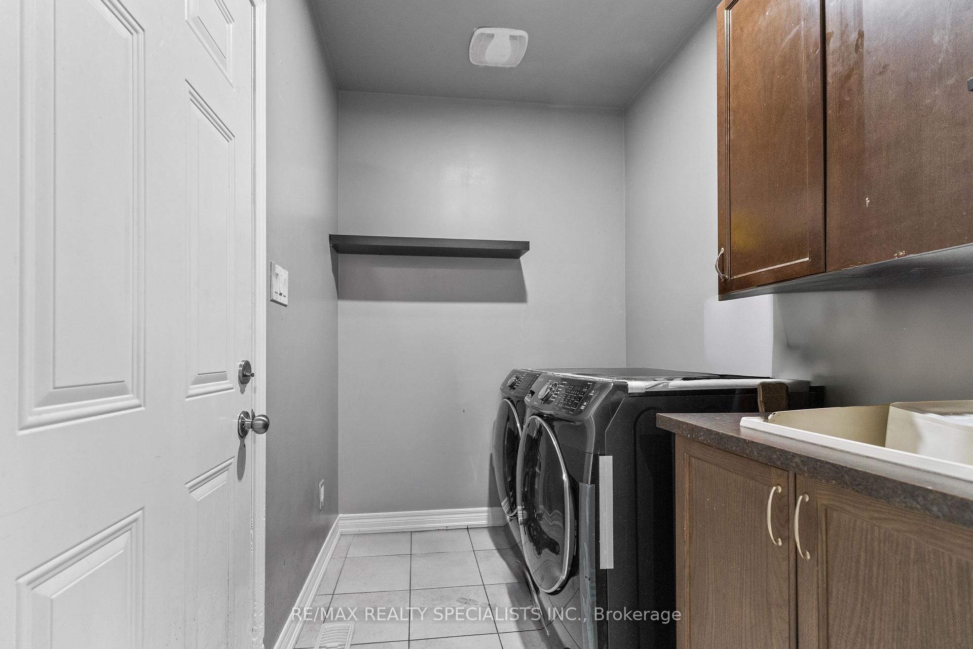 Photo 30 of 60 Vanwood Crescent, Brampton, Vales of Castlemore — HOMEH