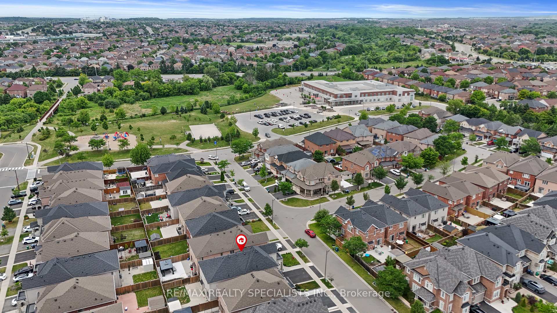 Photo 26 of 60 Vanwood Crescent, Brampton, Vales of Castlemore — HOMEH