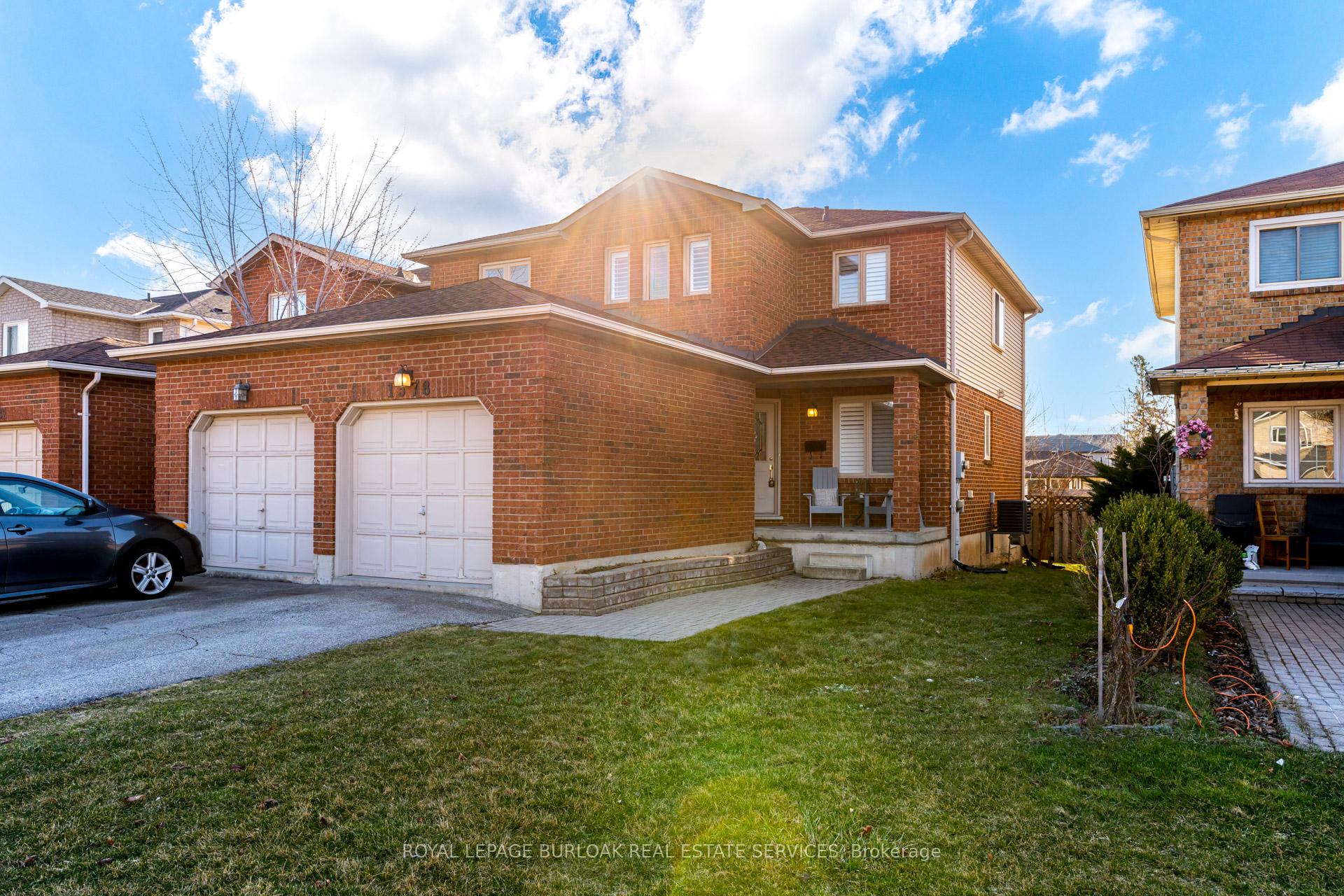 Front of 1378 Treeland Street