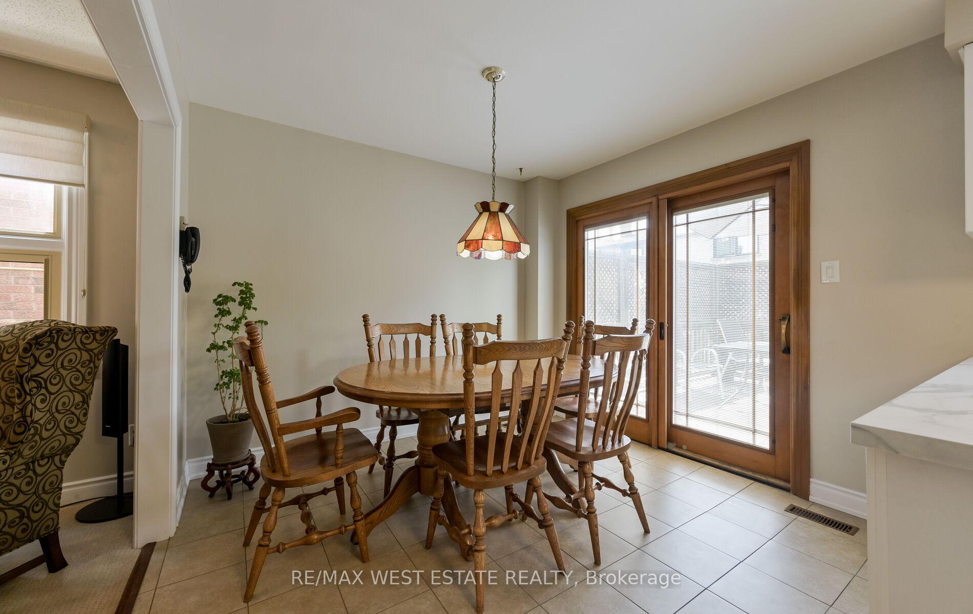 Photo 31 of 237 Vodden Street W, Brampton, Brampton West — HOMEH