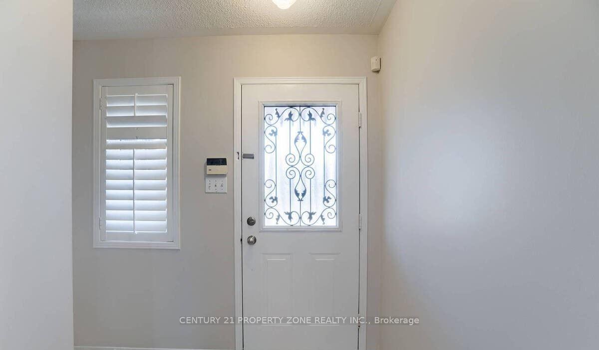 Photo 4 of 70 Kalahari Road, Brampton, Sandringham-Wellington — HOMEH