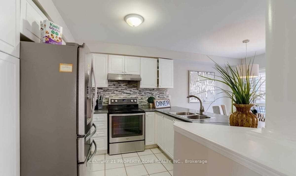 Photo 12 of 70 Kalahari Road, Brampton, Sandringham-Wellington — HOMEH
