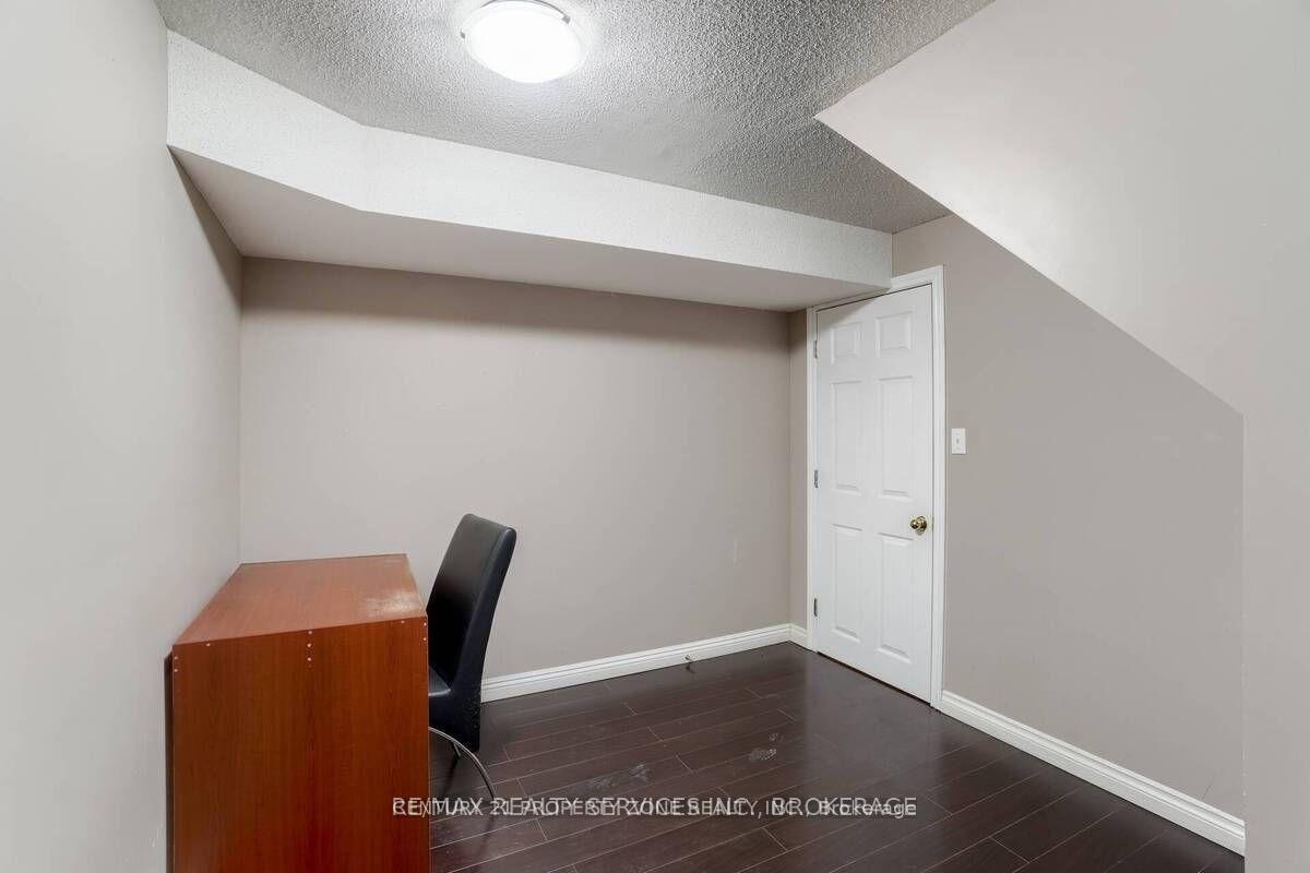 Photo 31 of 70 Kalahari Road, Brampton, Sandringham-Wellington — HOMEH