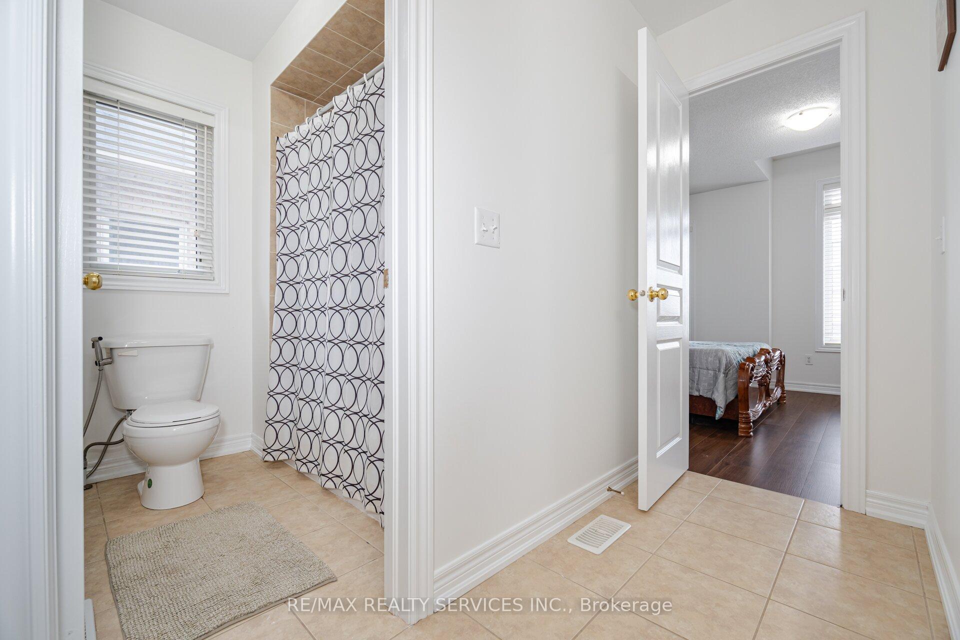 Photo 48 of 71 Vanderpool Crescent, Brampton, Bram East — HOMEH