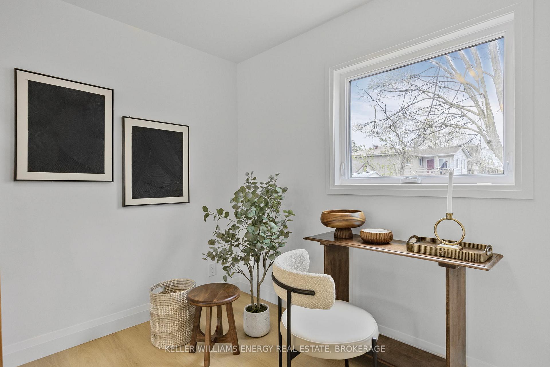 Photo 6 of 8 Heath Street, Barrie, Cundles East — HOMEH