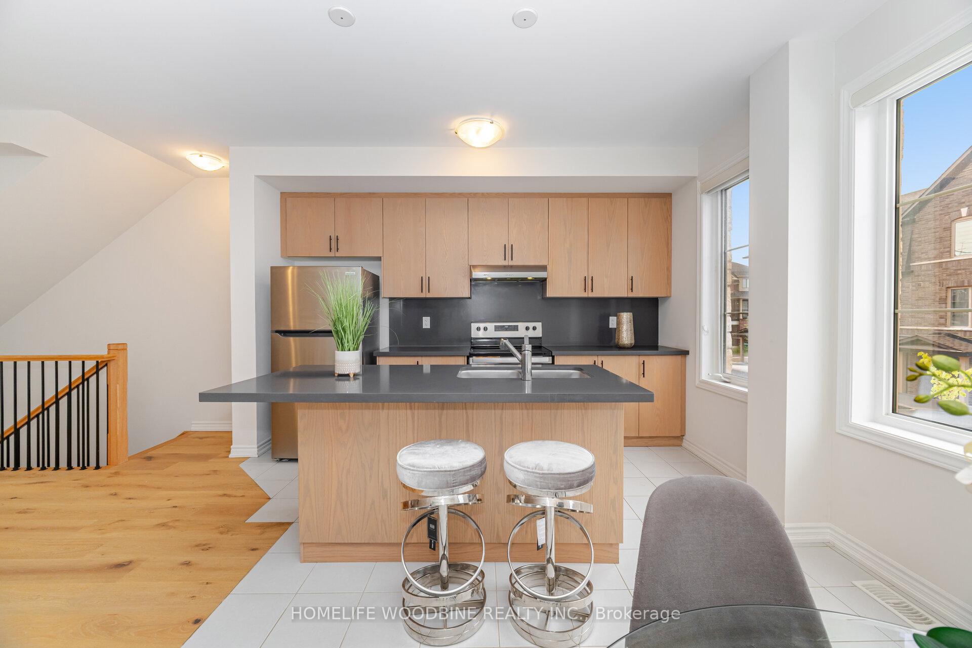 Photo 8 of 15 Arcola Street, Brampton, Goreway Drive Corridor — HOMEH
