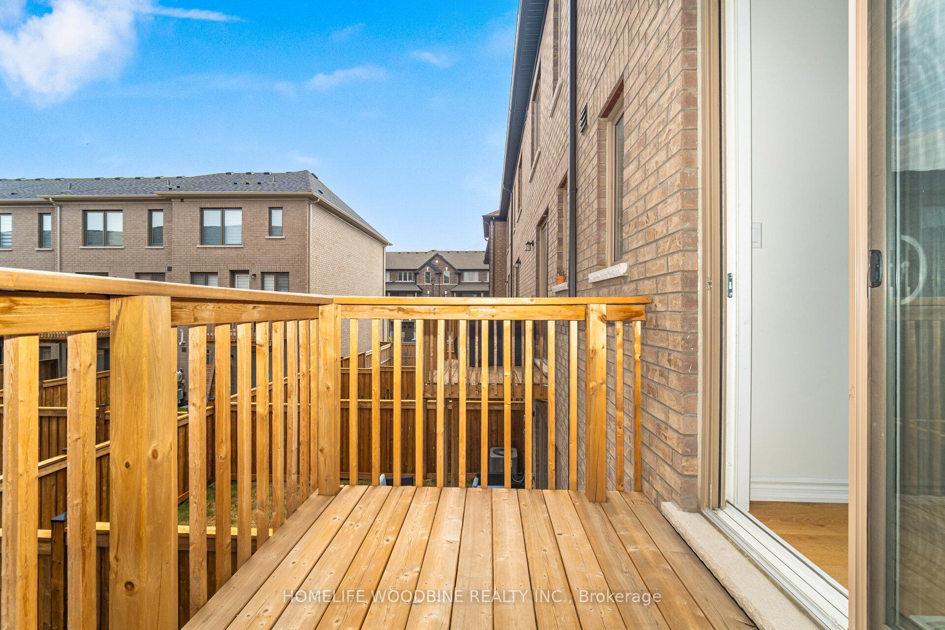 Photo 20 of 15 Arcola Street, Brampton, Goreway Drive Corridor — HOMEH
