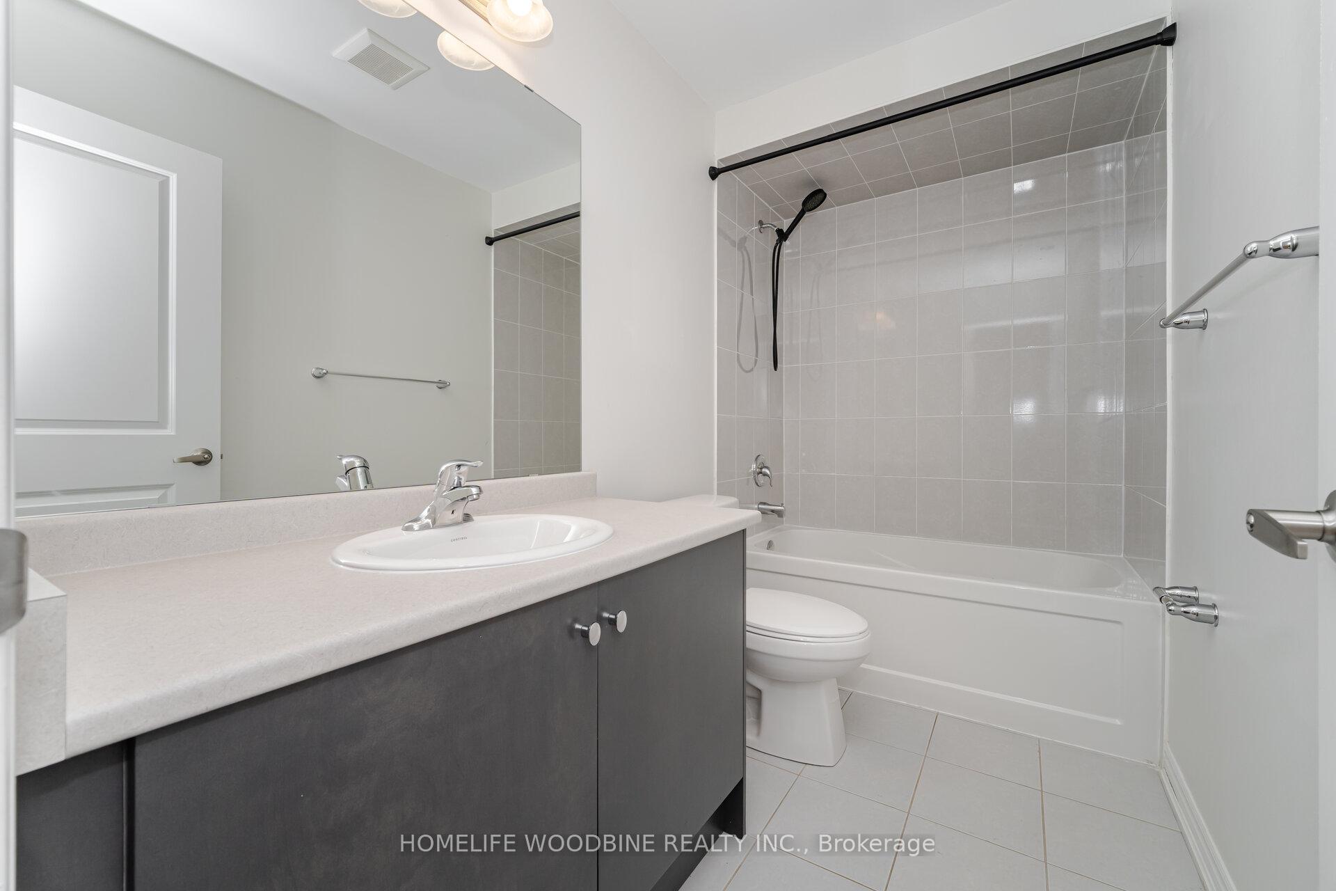 Photo 36 of 15 Arcola Street, Brampton, Goreway Drive Corridor — HOMEH