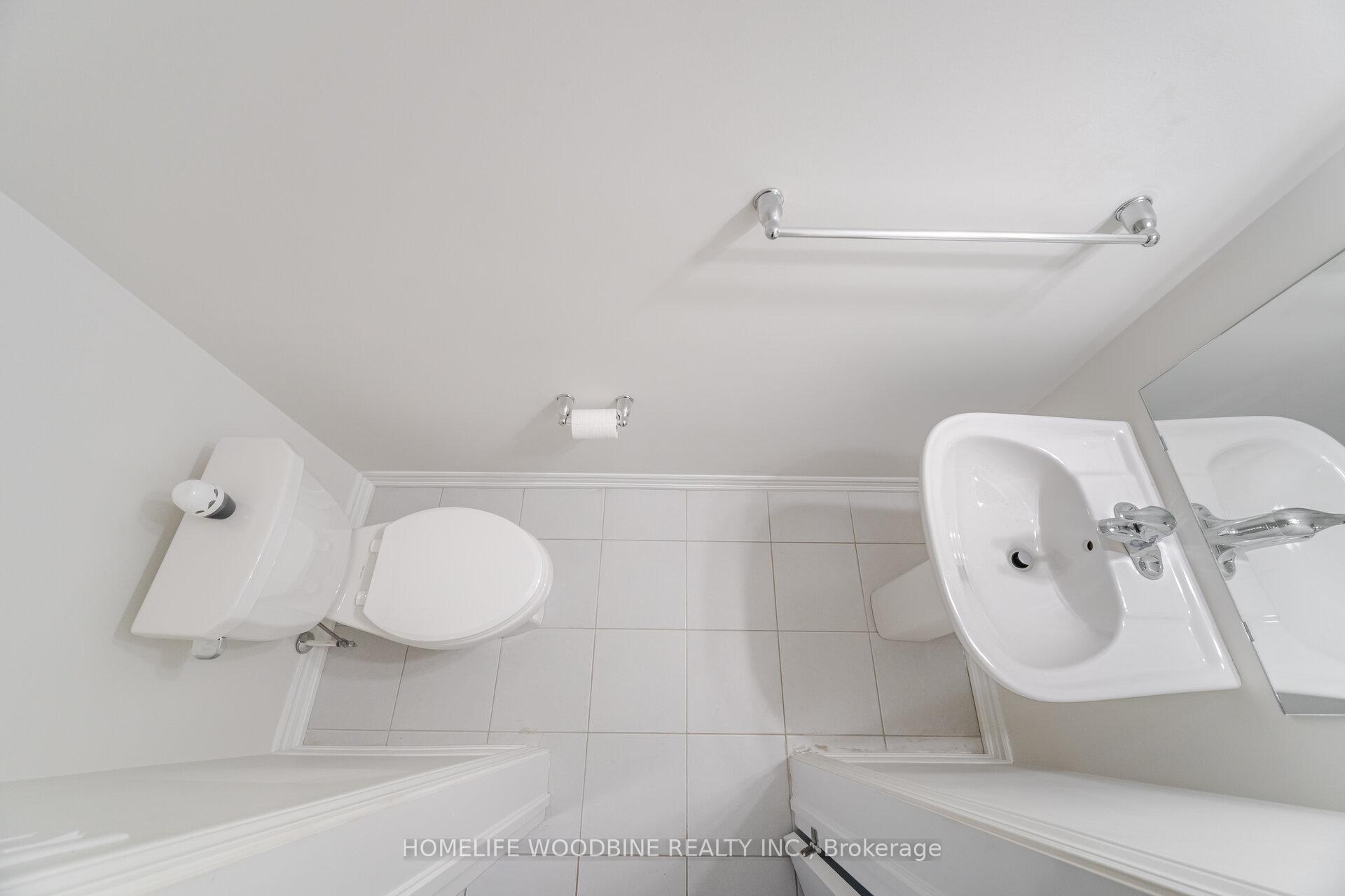 Photo 40 of 15 Arcola Street, Brampton, Goreway Drive Corridor — HOMEH