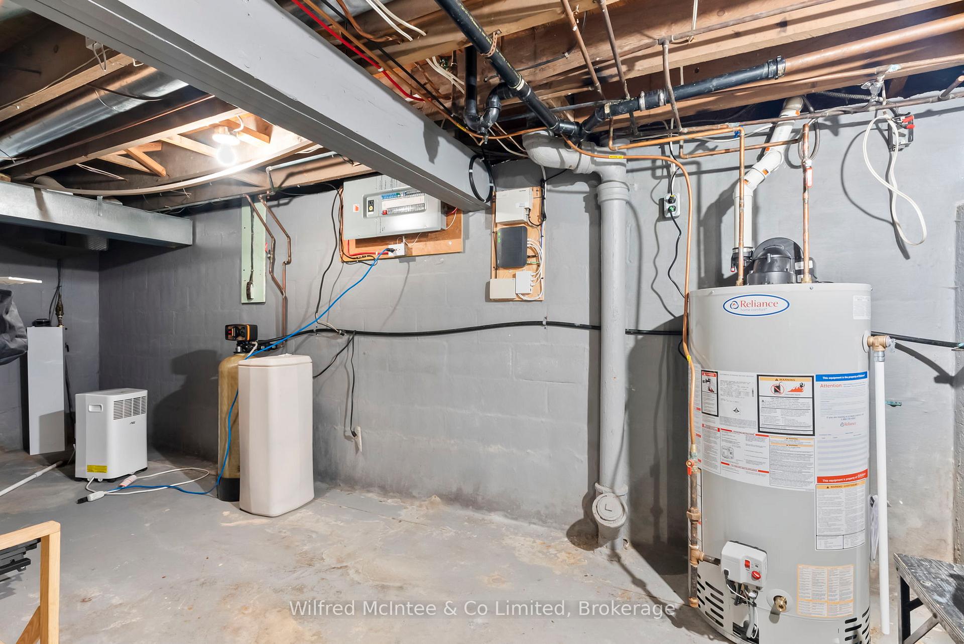 Photo 22 of 104 Mcgivern Street W, Brockton — HOMEH