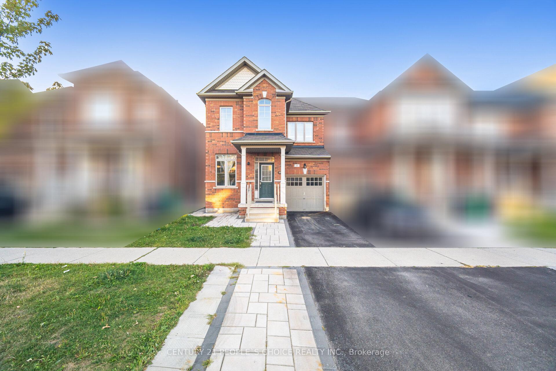 Photo 2 of 8 Fitzgibson Street, Brampton, Credit Valley — HOMEH
