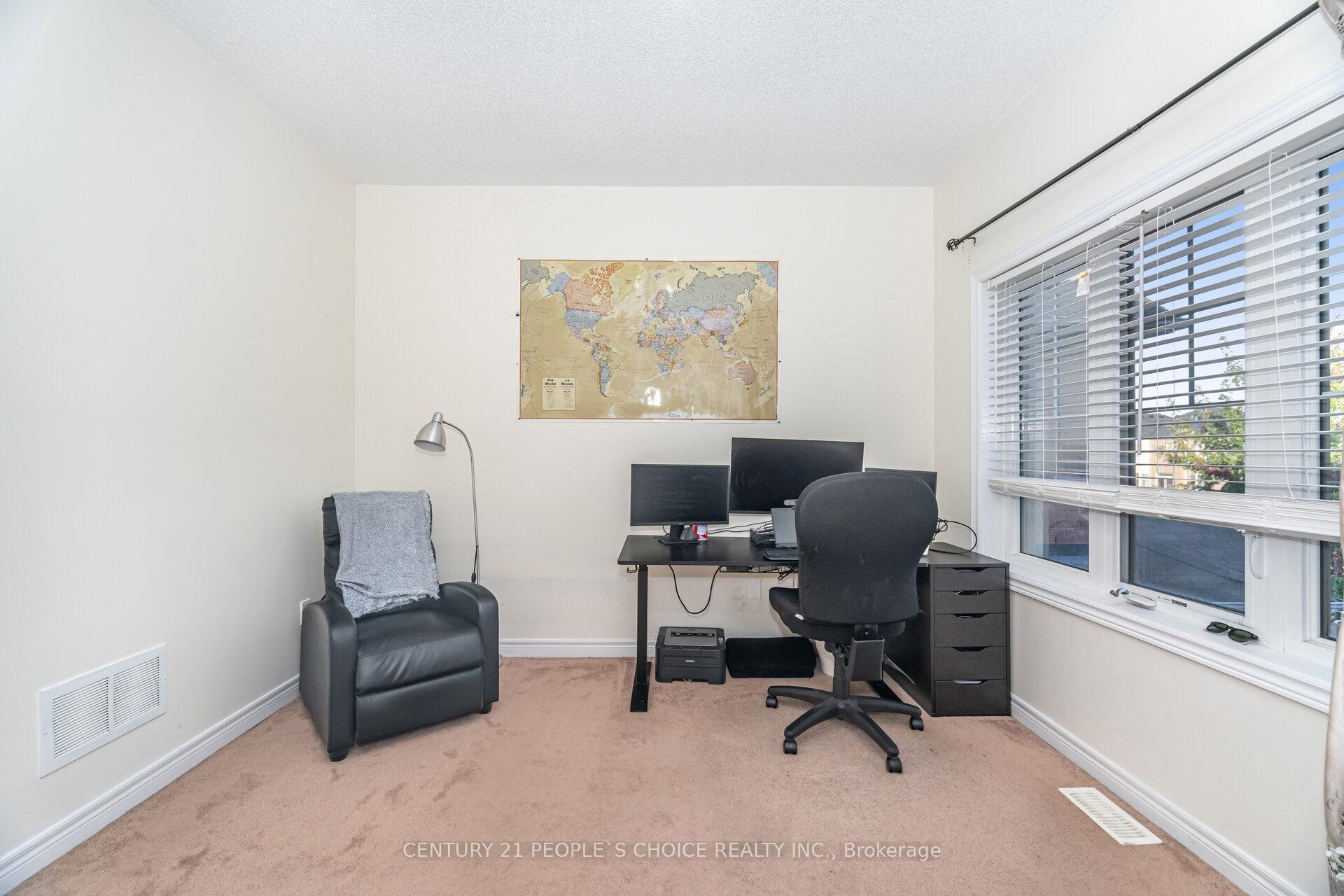 Photo 31 of 8 Fitzgibson Street, Brampton, Credit Valley — HOMEH