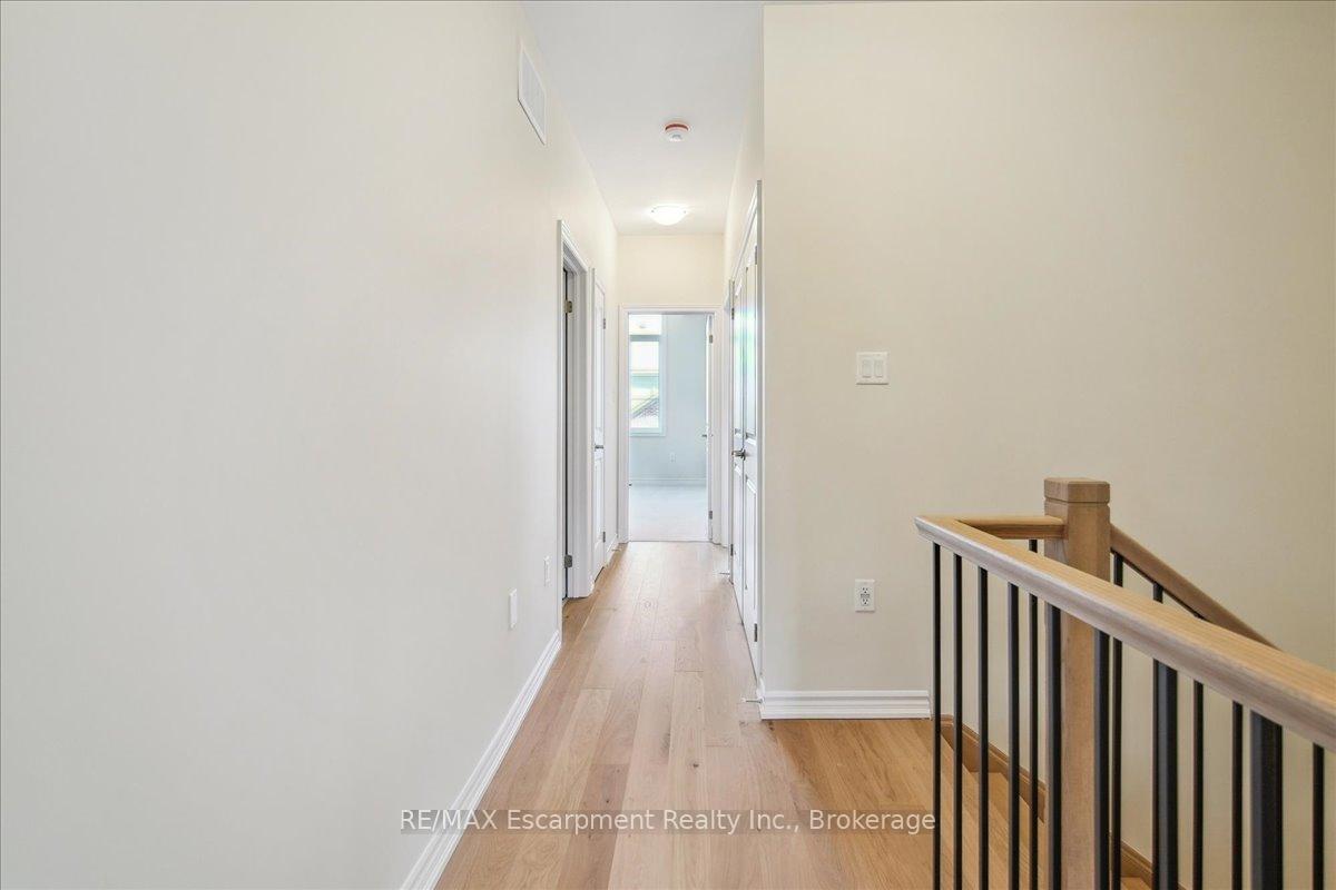 Photo 15 of 2100 Ellerston Common, Burlington, Tyandaga — HOMEH