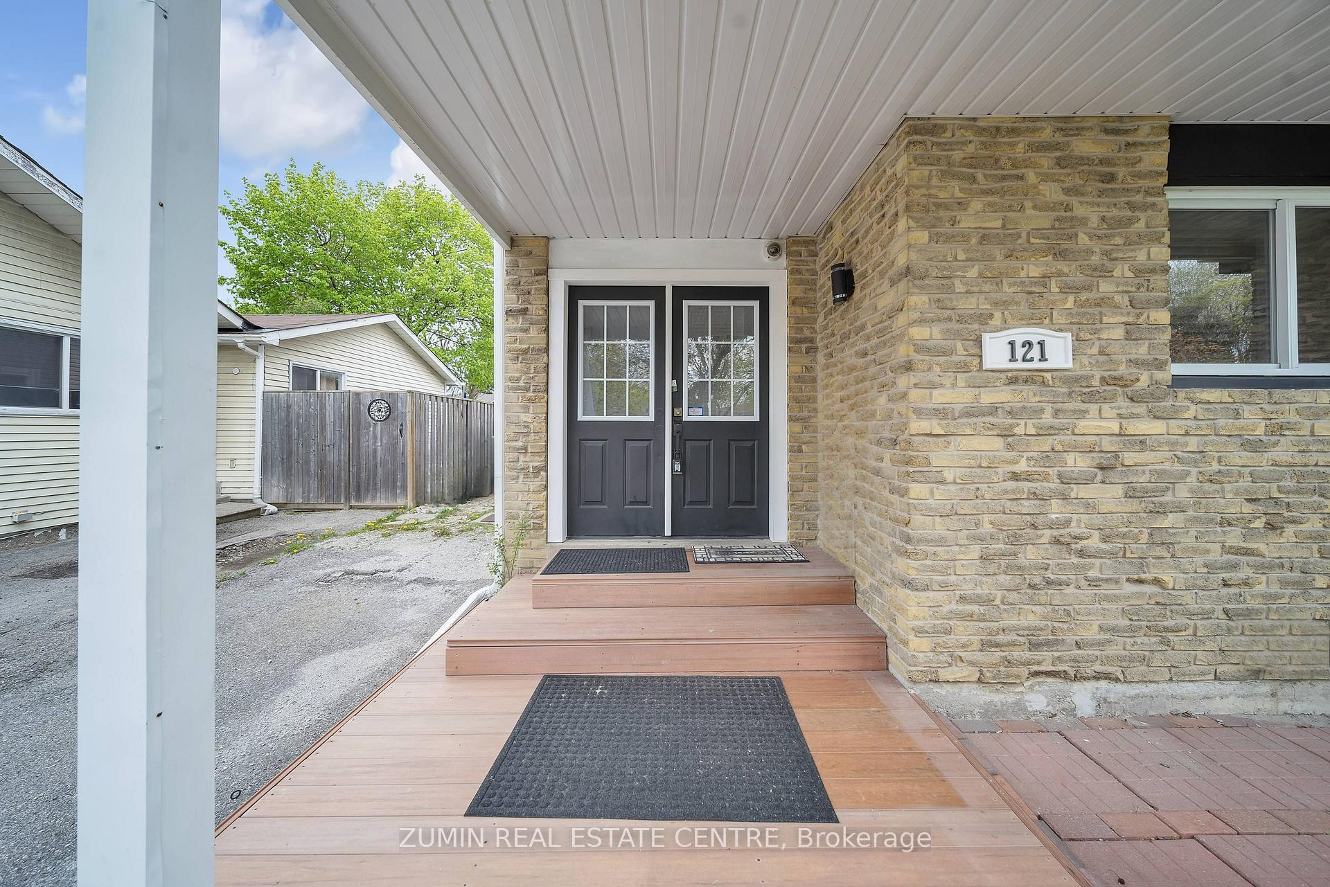 Photo 5 of 121 Carberry Crescent, Brampton, Madoc — HOMEH