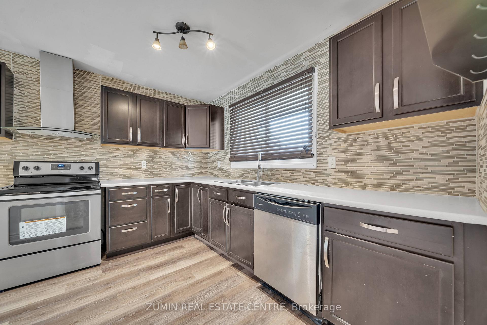 Photo 13 of 121 Carberry Crescent, Brampton, Madoc — HOMEH
