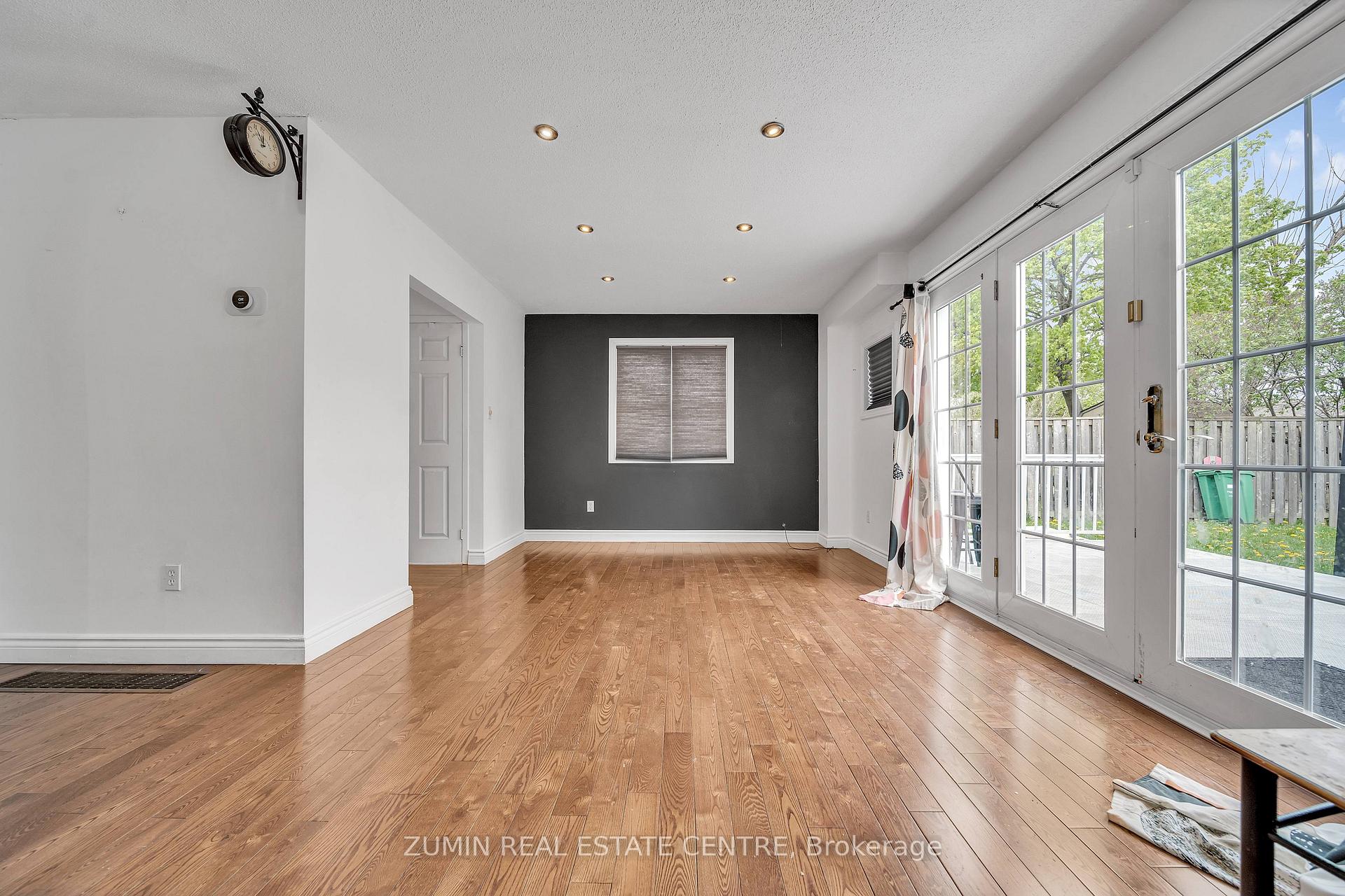 Photo 16 of 121 Carberry Crescent, Brampton, Madoc — HOMEH