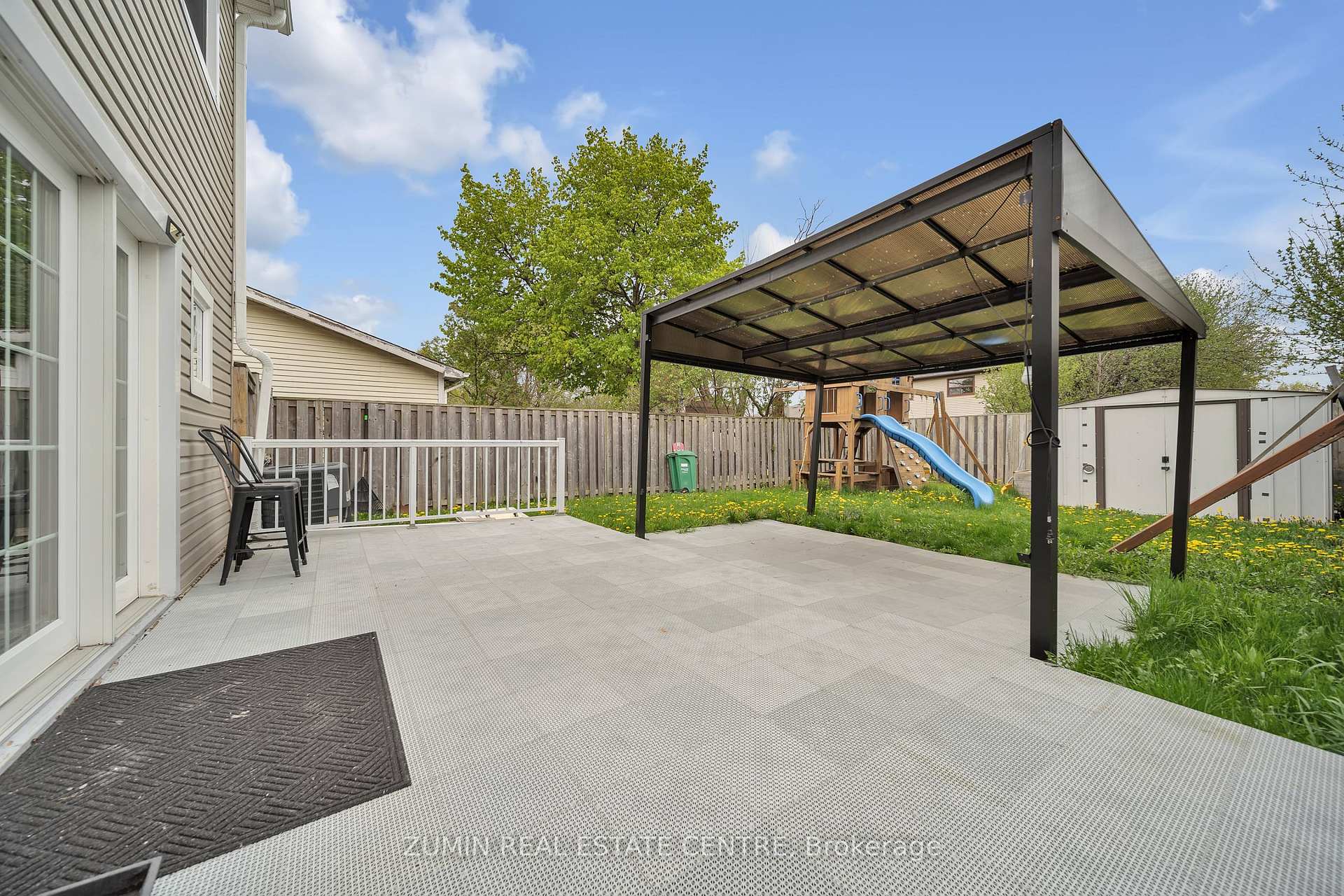 Photo 37 of 121 Carberry Crescent, Brampton, Madoc — HOMEH