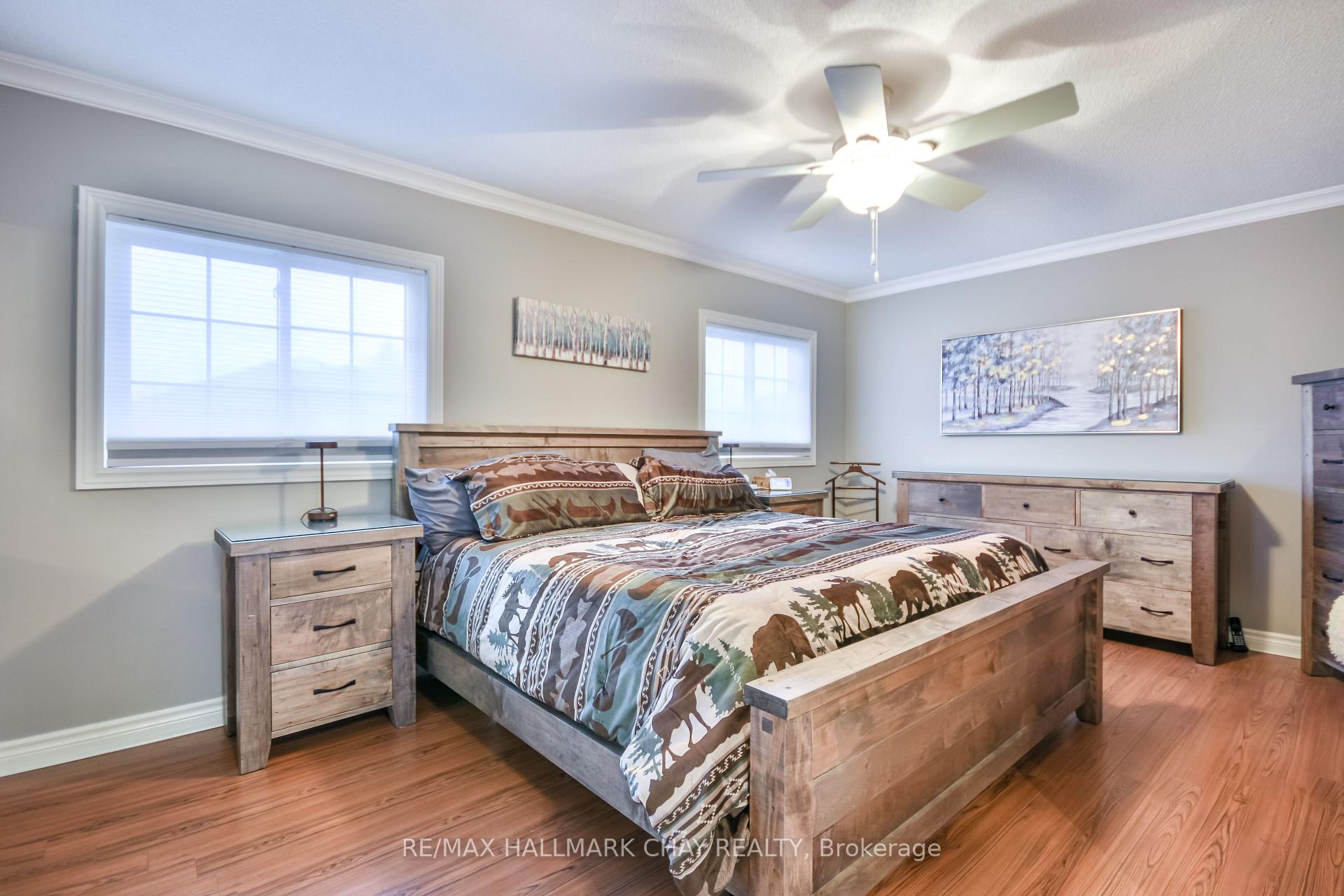 Photo 22 of 22 Emms Drive, Barrie, Holly — HOMEH