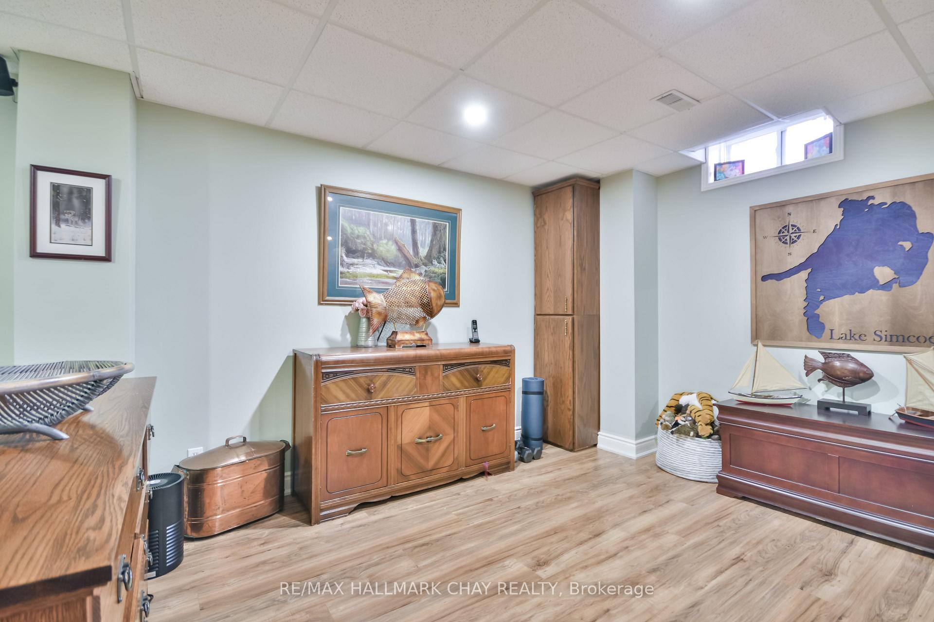 Photo 34 of 22 Emms Drive, Barrie, Holly — HOMEH