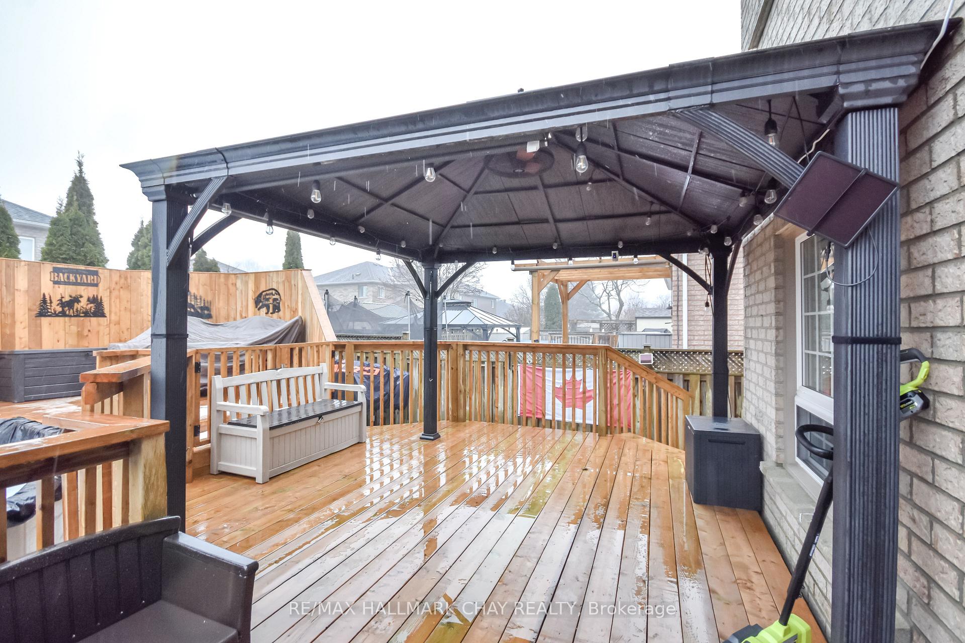 Photo 35 of 22 Emms Drive, Barrie, Holly — HOMEH