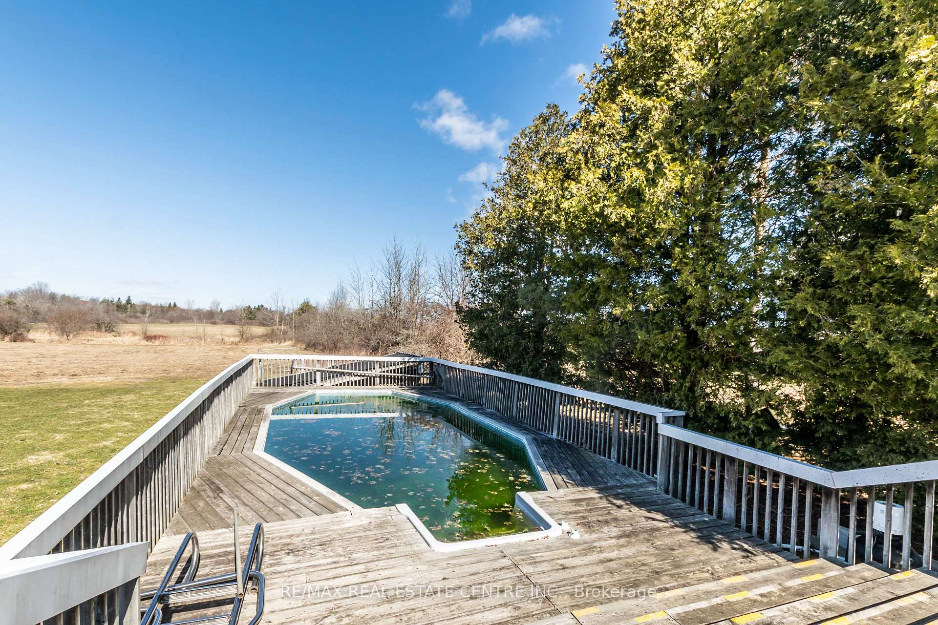 Photo 33 of 2115 No 1Side Road, Burlington, Tyandaga — HOMEH