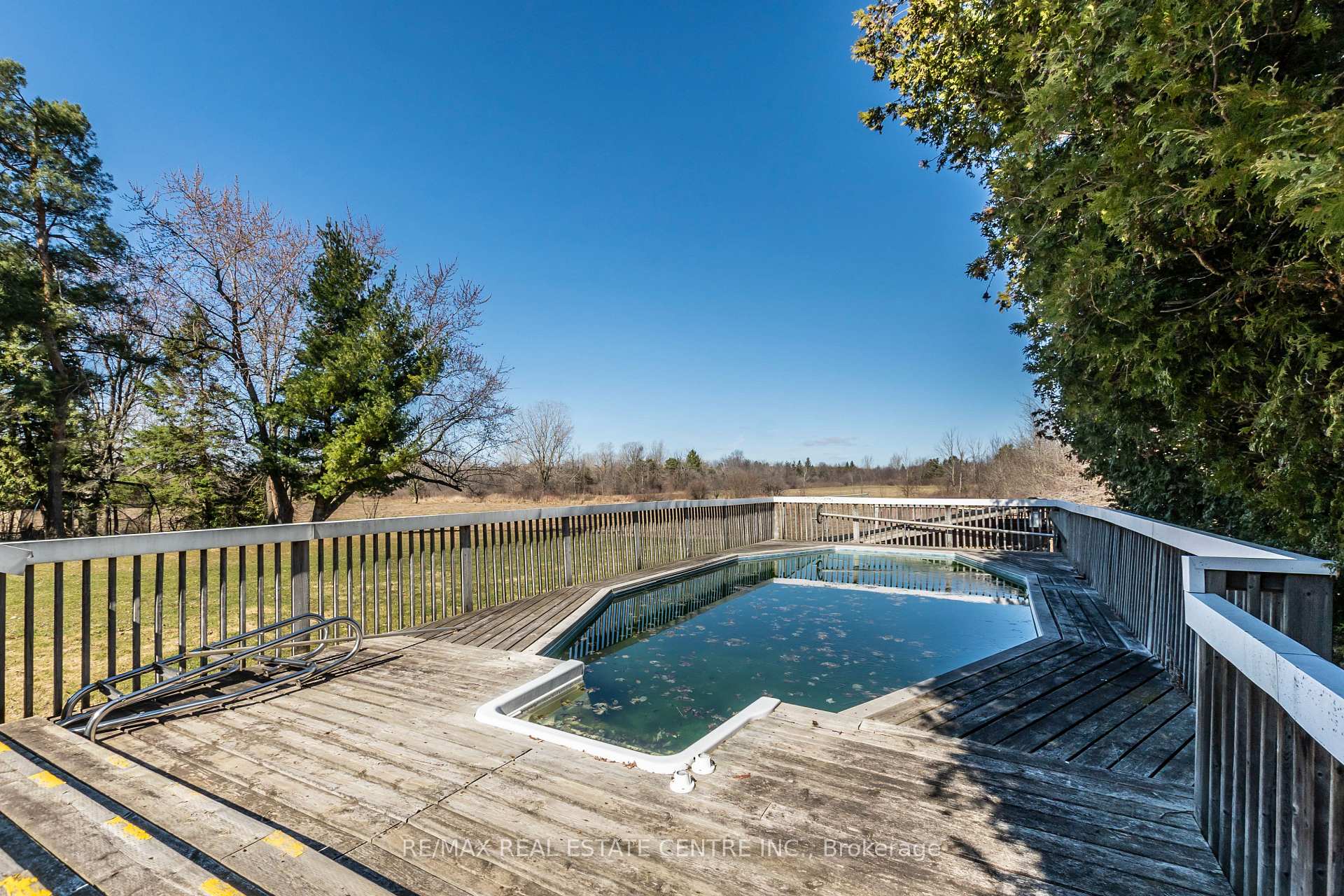 Photo 34 of 2115 No 1Side Road, Burlington, Tyandaga — HOMEH