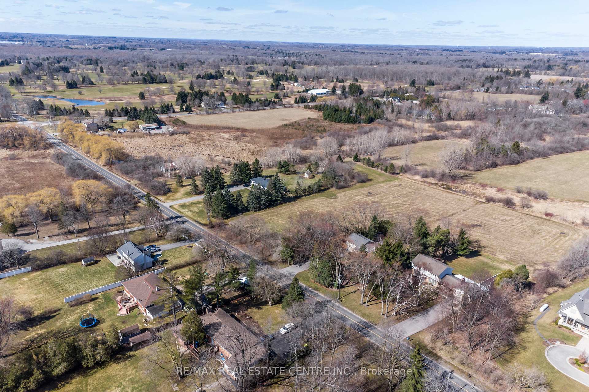 Photo 42 of 2115 No 1Side Road, Burlington, Tyandaga — HOMEH