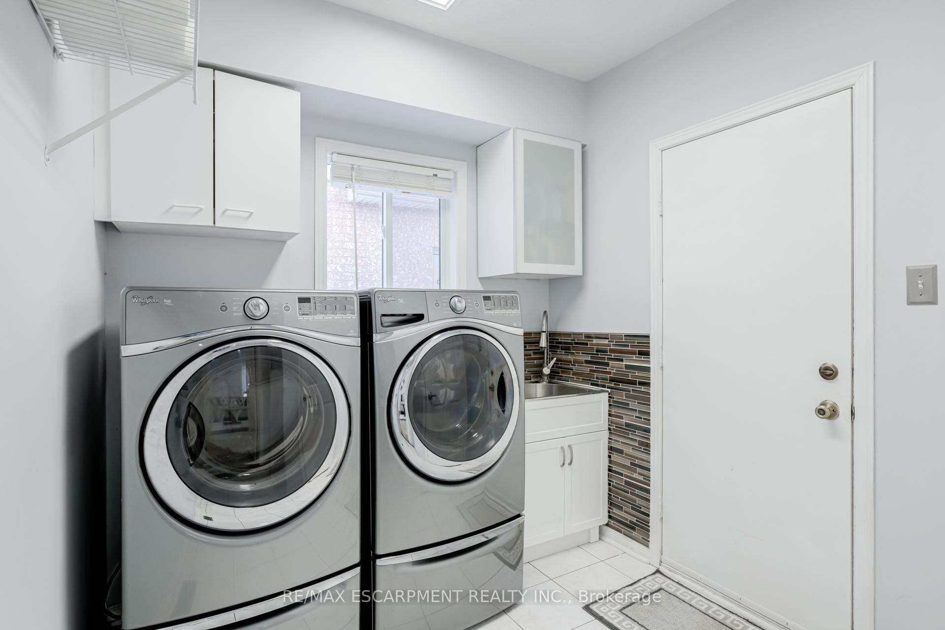 Photo 16 of 5608 Hannah Street, Burlington, Appleby — HOMEH