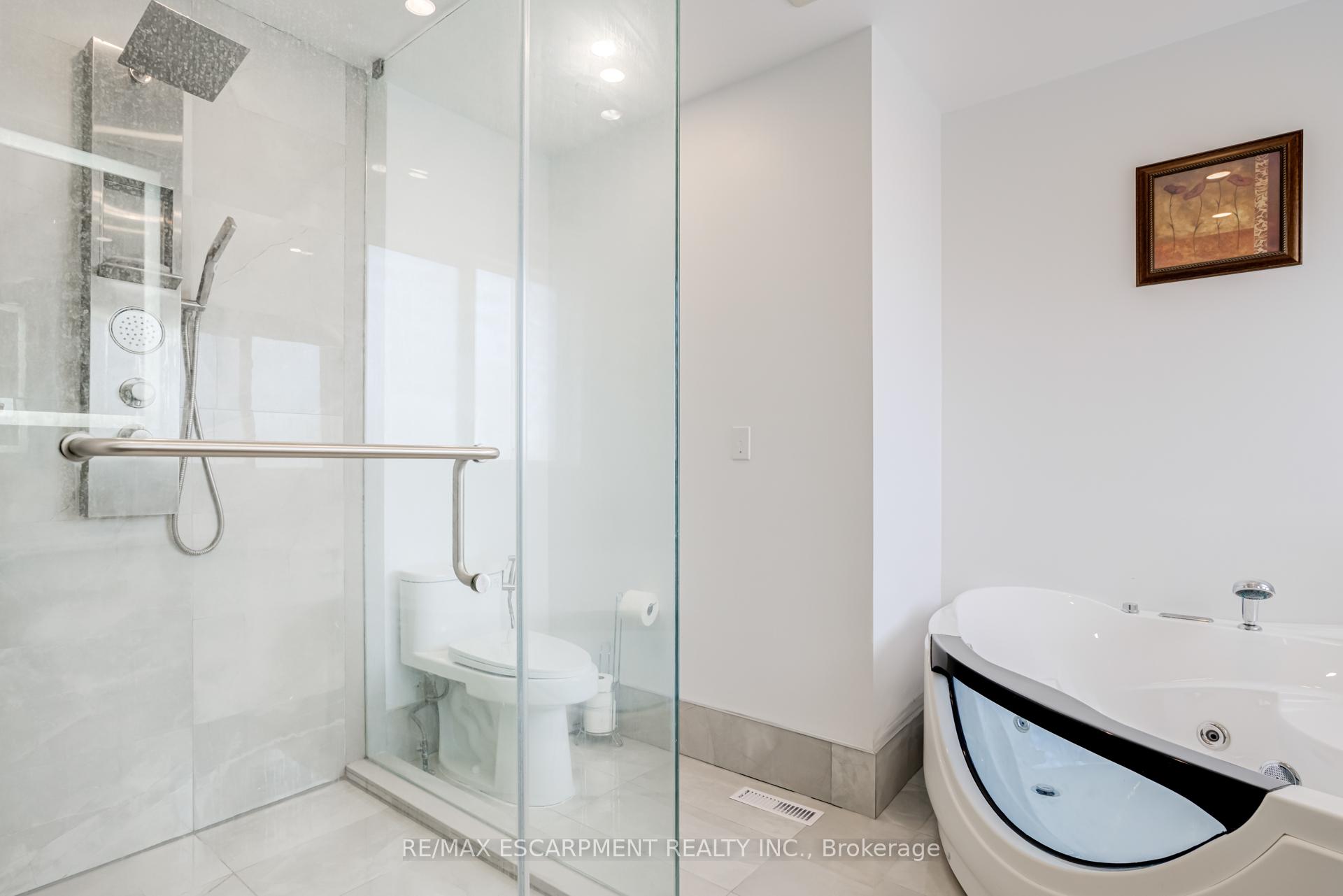 Photo 19 of 5608 Hannah Street, Burlington, Appleby — HOMEH
