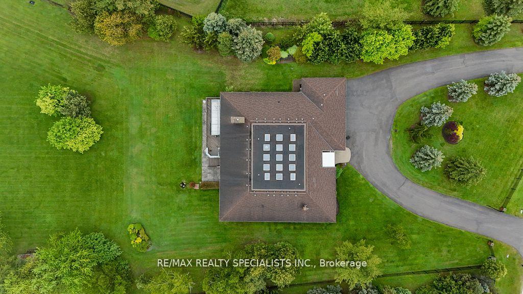 Photo 2 of 24 Rosegarden Drive, Brampton, Toronto Gore Rural Estate — HOMEH