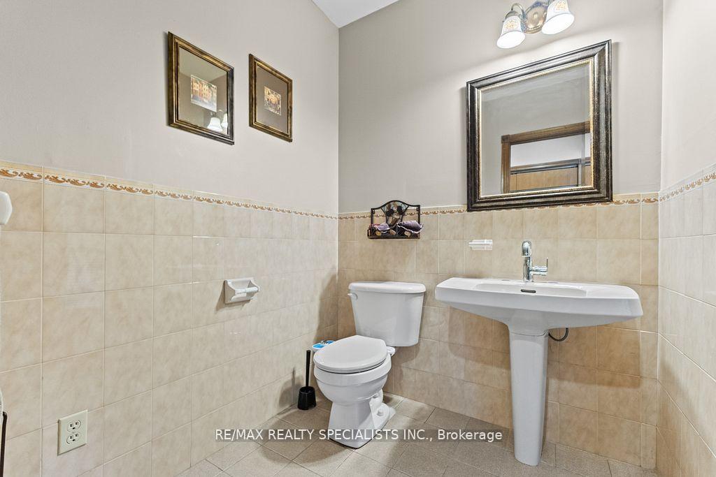 Photo 24 of 24 Rosegarden Drive, Brampton, Toronto Gore Rural Estate — HOMEH