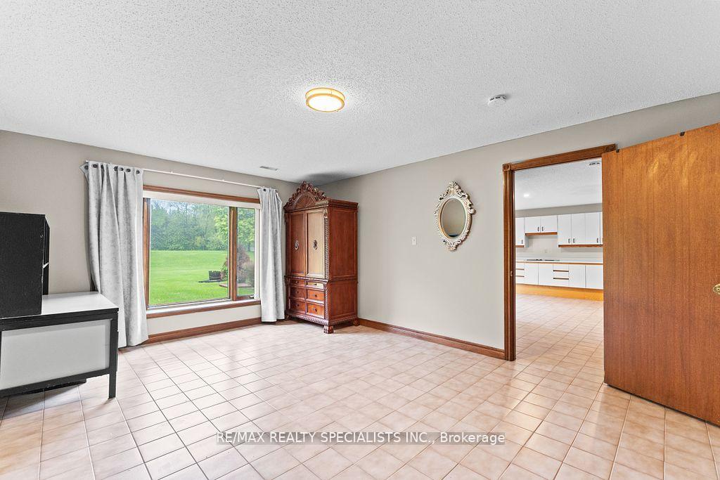 Photo 36 of 24 Rosegarden Drive, Brampton, Toronto Gore Rural Estate — HOMEH