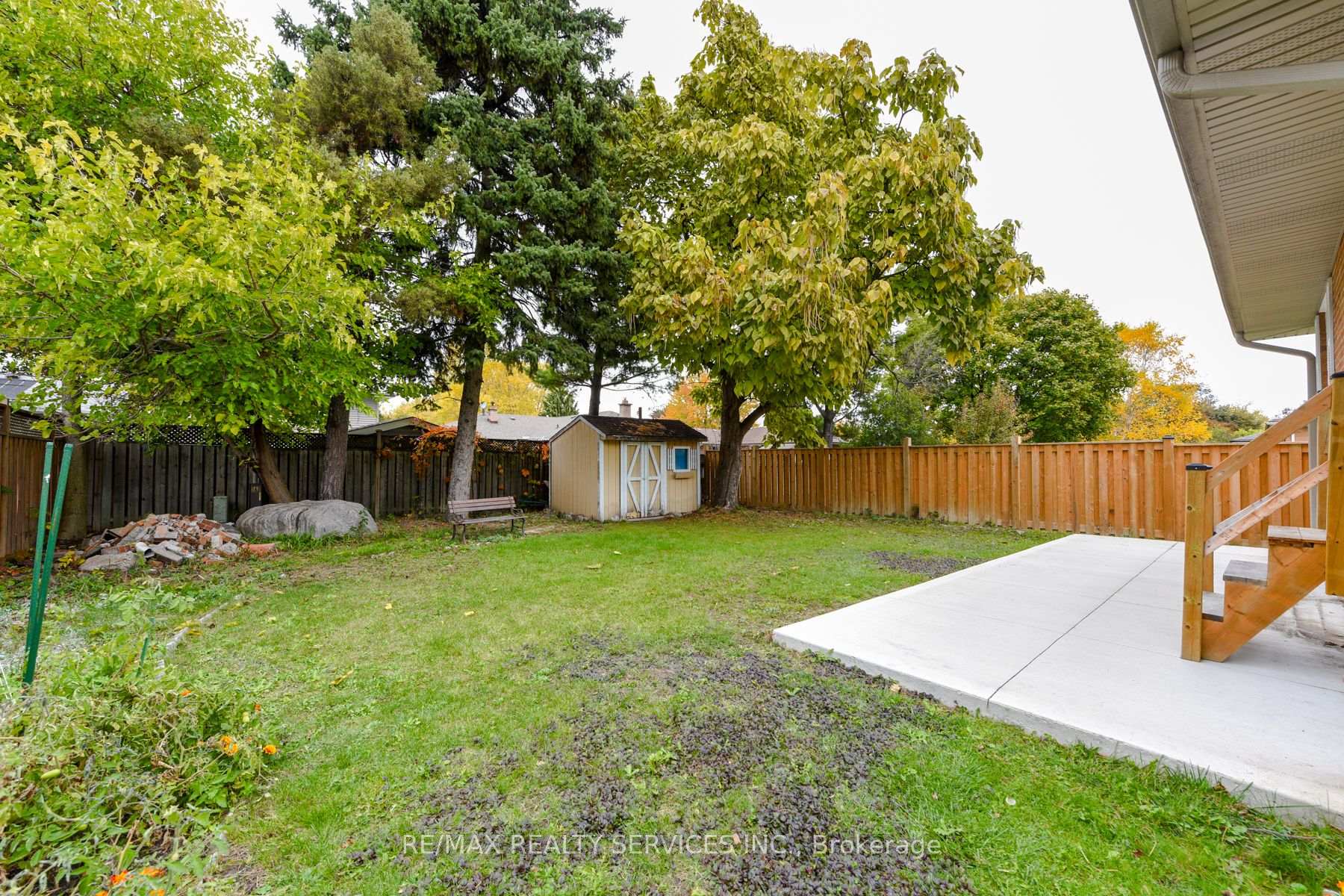 Photo 39 of 91 Ambleside Drive, Brampton, Brampton South — HOMEH