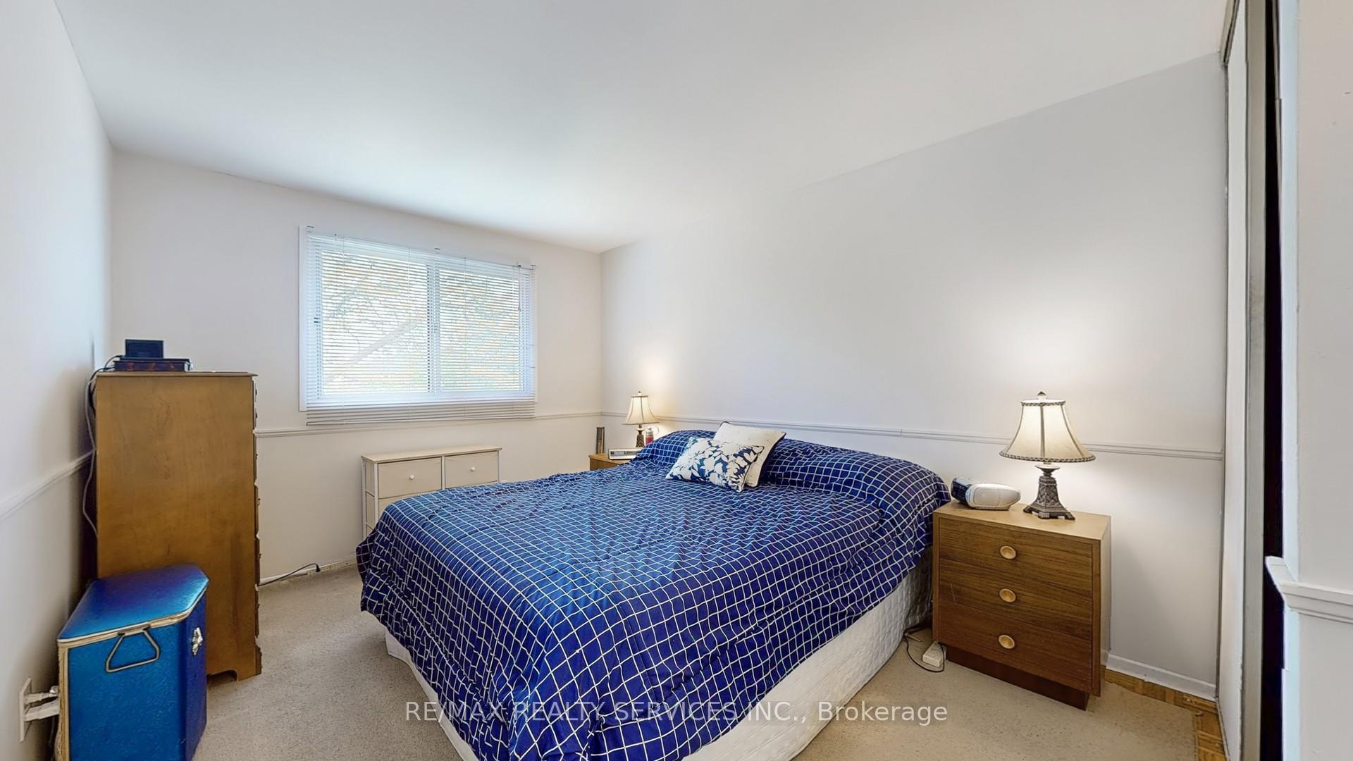 Photo 12 of 29 Gulliver Crescent, Brampton, Northgate — HOMEH